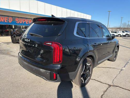 2024 Kia Telluride S