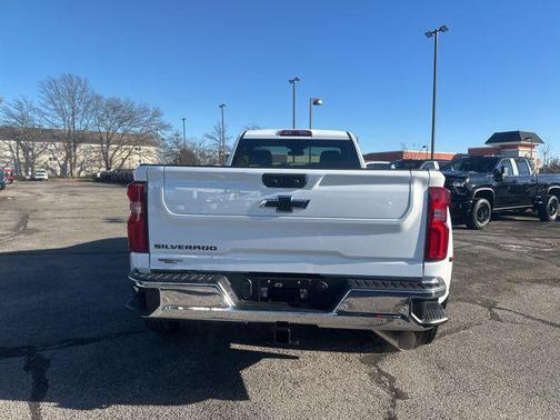 2026 Chevrolet Silverado 3500 WT