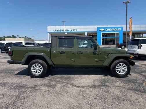 2021 Jeep Gladiator Sport