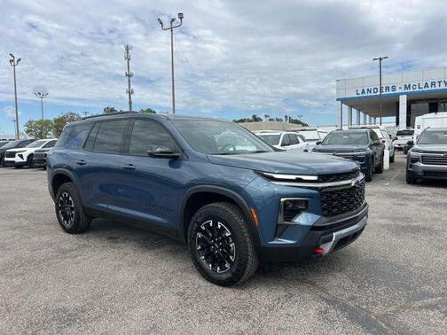 Lakeshore Blue Metallic 2026 Chevrolet Traverse AWD Z71