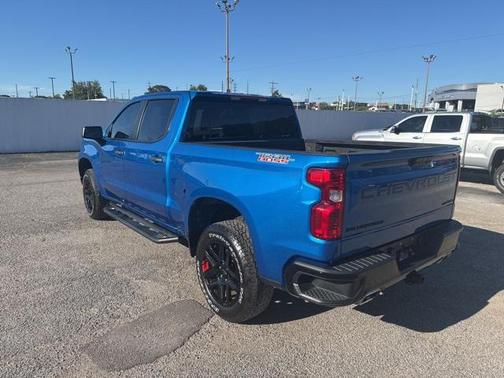 2022 Chevrolet Silverado 1500 Custom Trail Boss