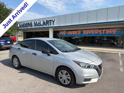 Brilliant Silver Metallic 2020 Nissan Versa 1.6 S