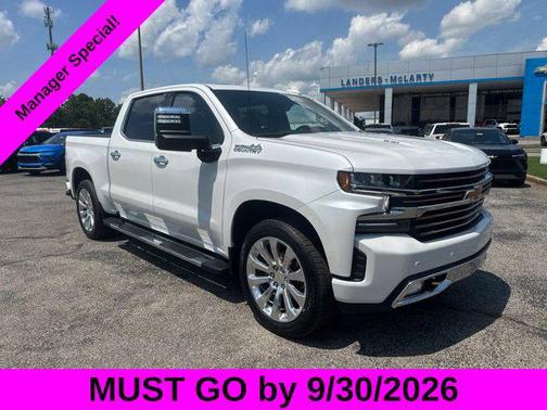 Iridescent Pearl Tricoat 2022 Chevrolet Silverado 1500 Limited High Country