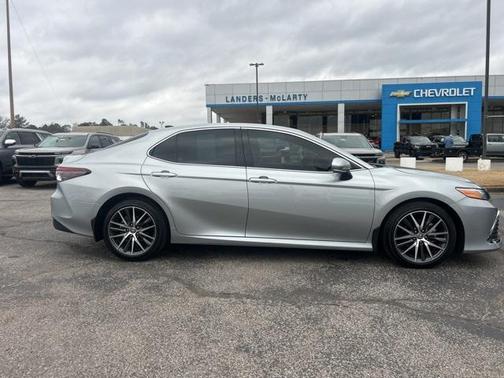 2024 Toyota Camry XLE