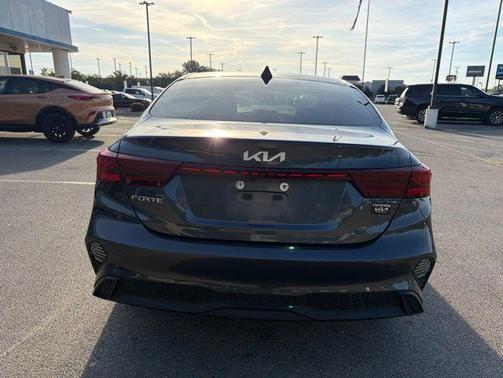 Gravity Gray 2024 Kia Forte LXS