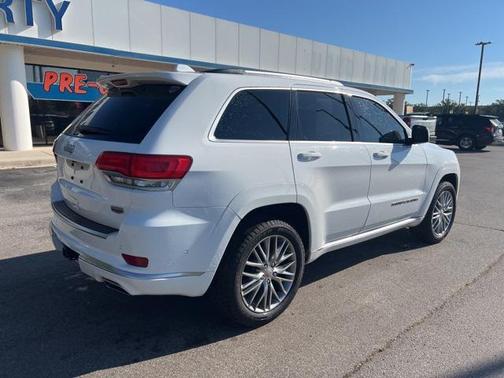 2018 Jeep Grand Cherokee Summit