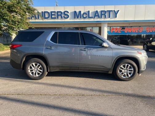 2021 Chevrolet Traverse LT Cloth