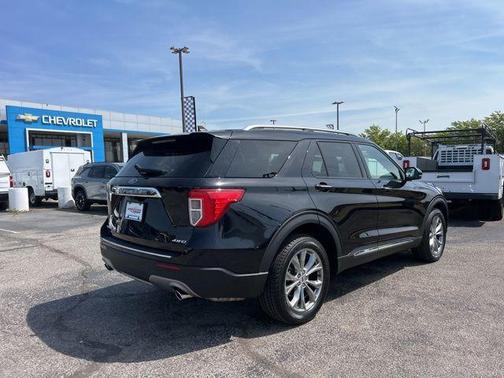 AGATE BLACK METALLIC 2022 Ford Explorer Limited