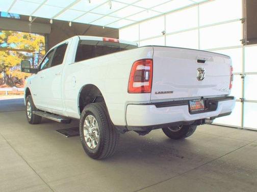 2024 RAM 2500 Laramie Crew Cab 4x4 6'4' Box