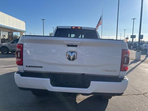 2024 RAM 2500 Laramie Crew Cab 4x4 6'4' Box