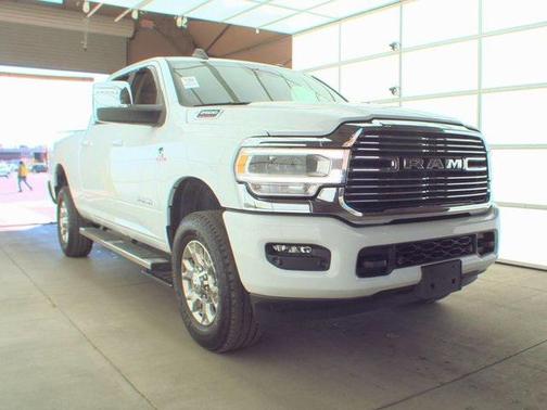 2024 RAM 2500 Laramie Crew Cab 4x4 6'4' Box