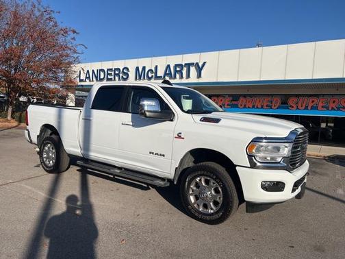 2024 RAM 2500 Laramie Crew Cab 4x4 6'4' Box