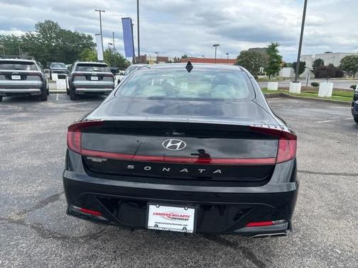 2022 Hyundai SONATA SEL