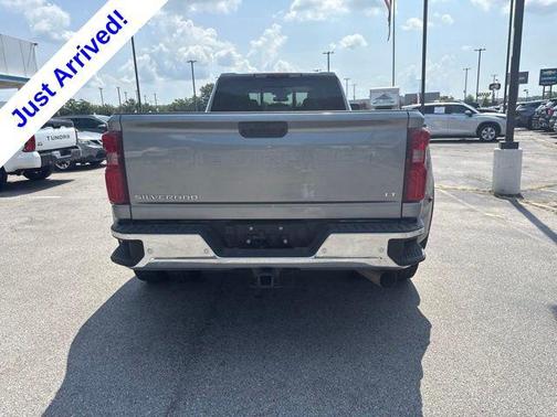 Sterling Gray Metallic 2025 Chevrolet Silverado 3500 LT