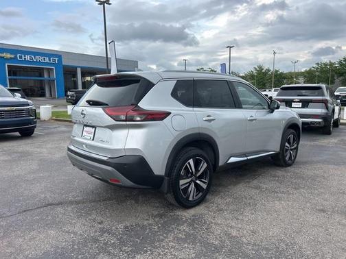 2021 Nissan Rogue SL