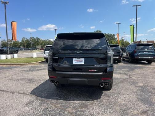 2025 Chevrolet Tahoe 4WD RST