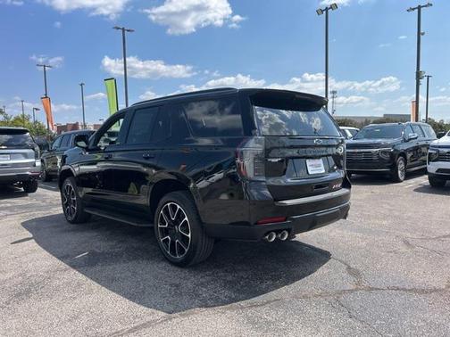 2025 Chevrolet Tahoe 4WD RST