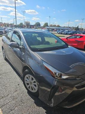 2019 Toyota Prius L