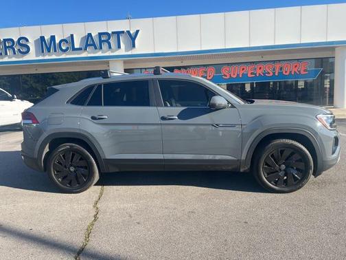 2024 Volkswagen Atlas Cross Sport 2.0T SE w/Technology