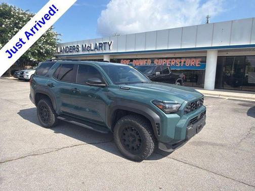 Everest 2025 Toyota 4Runner TRD Off Road Premium