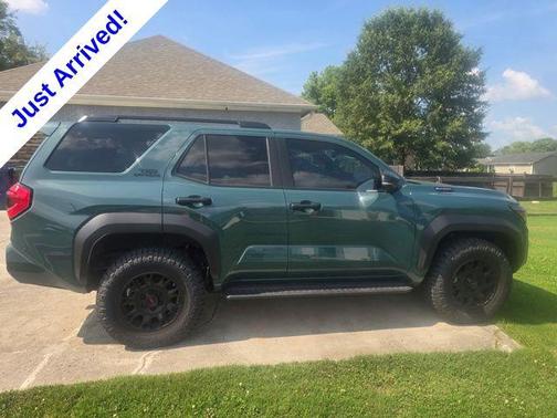 Everest 2025 Toyota 4Runner TRD Off Road Premium