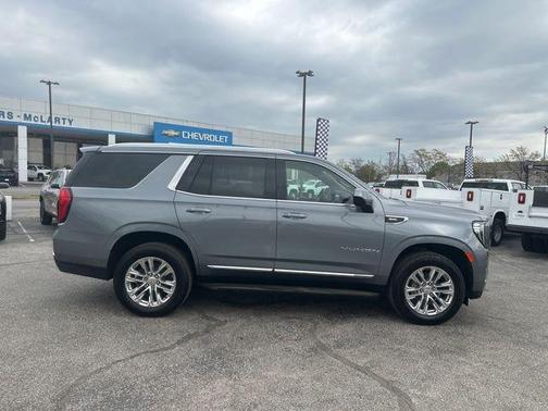 Satin Steel Metallic 2022 GMC Yukon SLT