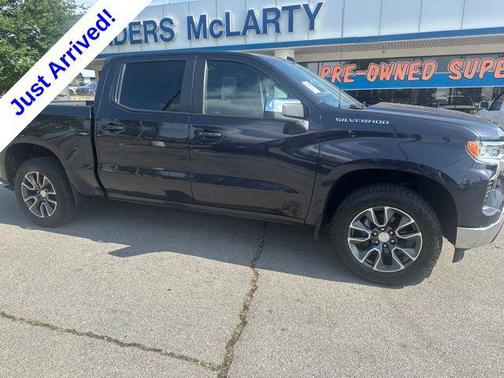 Dark Ash Metallic 2022 Chevrolet Silverado 1500 LT