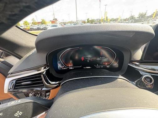 2021 BMW 530 530i