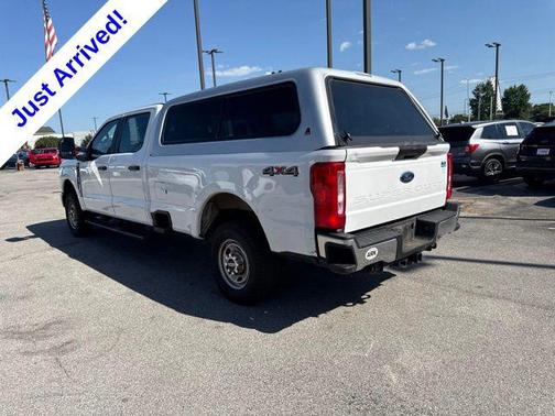 Oxford White 2023 Ford F-250 XL