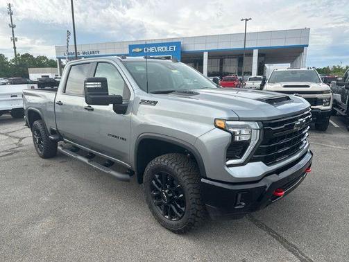 Sterling Gray Metallic 2026 Chevrolet Silverado 2500 LT