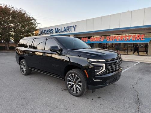 2025 Chevrolet Suburban 4WD High Country