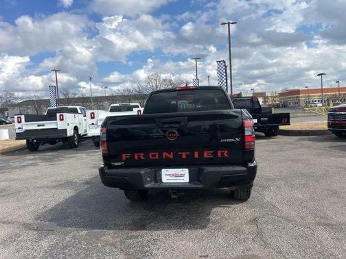 2023 Nissan Frontier PRO-X