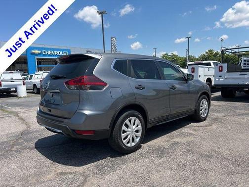 Gun Metallic 2018 Nissan Rogue S