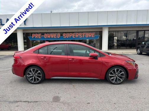 Barcelona Red Metallic 2020 Toyota Corolla SE