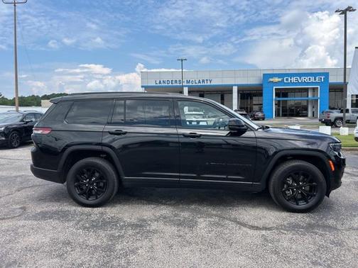 2024 Jeep Grand Cherokee L Altitude