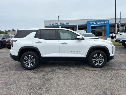 Summit White 2026 Chevrolet Equinox 1LT