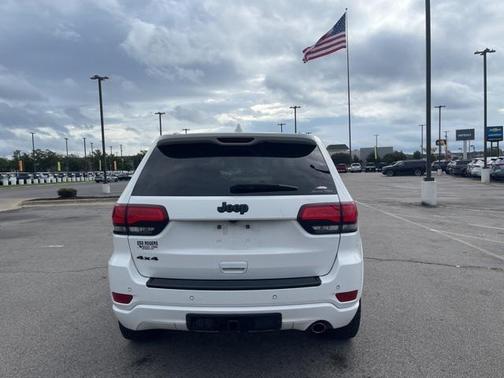 2017 Jeep Grand Cherokee Altitude