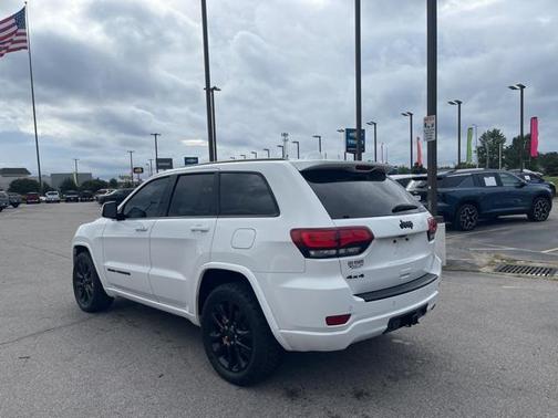 2017 Jeep Grand Cherokee Altitude