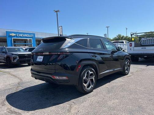 Black Pearl 2024 Hyundai TUCSON SEL