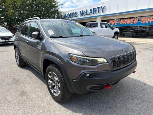 Granite Crystal Metallic Clearcoat 2021 Jeep Cherokee Trailhawk