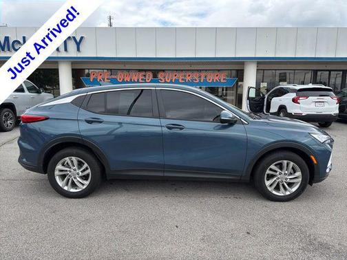 Ocean Blue Metallic 2025 Buick Envista Preferred FWD