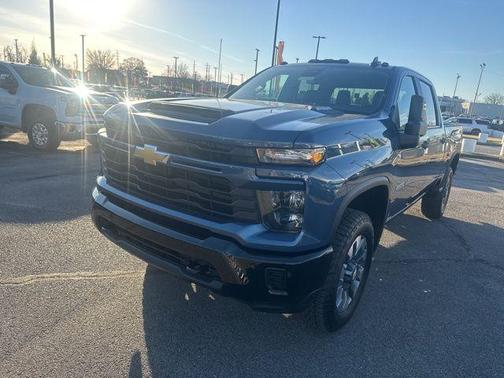 2026 Chevrolet Silverado 2500 Custom