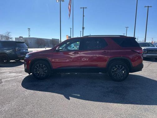2023 Chevrolet Traverse RS