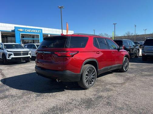 2023 Chevrolet Traverse RS