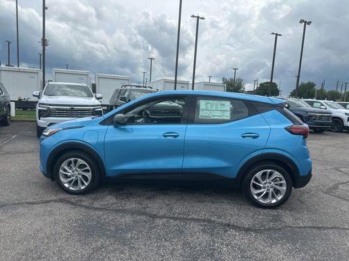 Marina Blue Metallic 2027 Chevrolet Bolt LT FWD