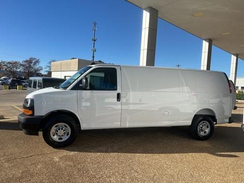 2025 Chevrolet Express 2500 RWD 2500 Extended Wheelbase WT