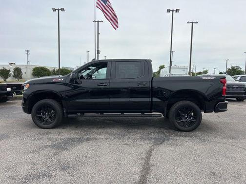 Black 2026 Chevrolet Silverado 1500 LT Trail Boss