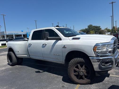2019 RAM 3500 Lone Star Crew Cab 4x4 8' Box