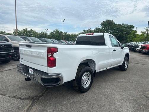 Summit White 2026 Chevrolet Silverado 1500 WT