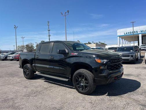 2023 Chevrolet Silverado 1500 Custom Trail Boss